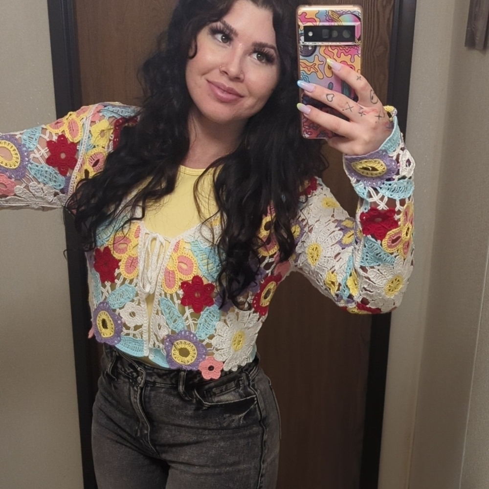 Buckle Multicolor Crochet Cardigan